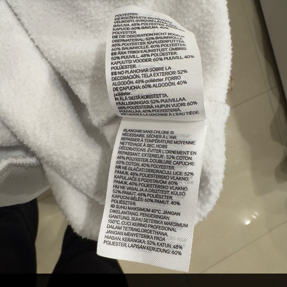 H&M White Love Hoodie - Picture 3 of 3